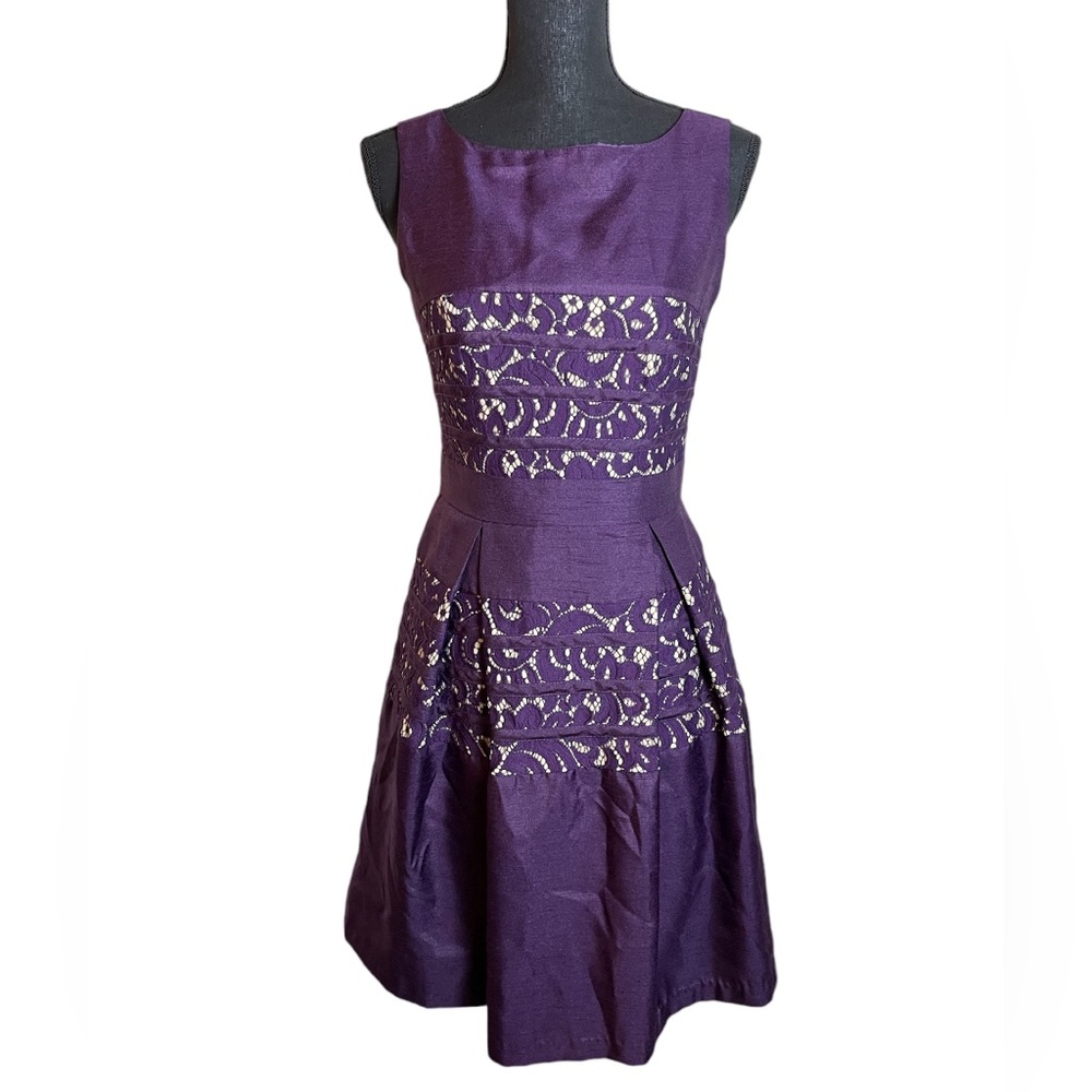 TAYLOR - LADIES DRESS - PURPLE - BLIND FLORAL PANELS - SIZE 4 - Picture 1 of 9